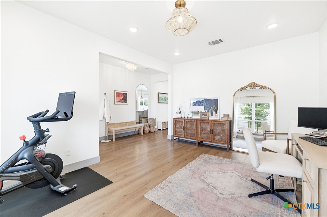 5403 Friars Loop Temple, TX 76502 - Photo 4 of 48