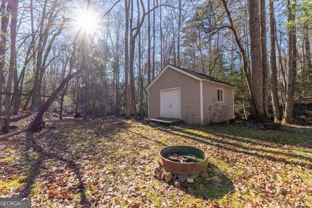 $375,000 | 228 Goldfinch Lane, Murphy, NC 28906