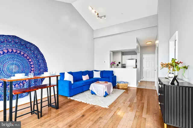 $215,000 | 23 Pierside Drive, Unit 410, Baltimore, MD 21230