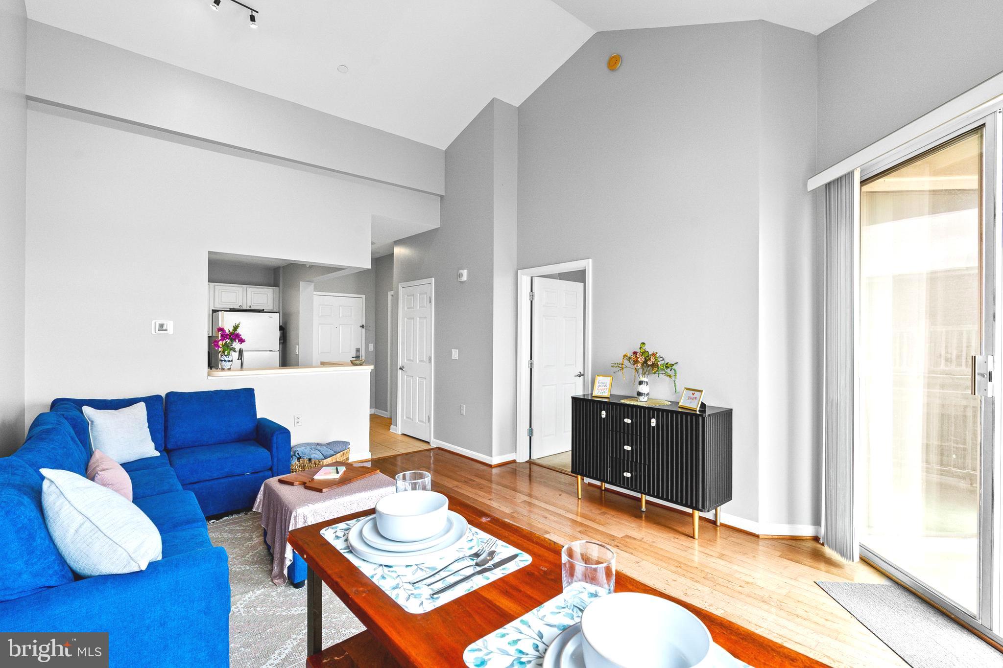 23 Pierside Drive, Unit 410 Baltimore, MD 21230 - Photo 9 of 18