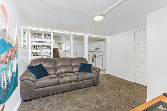 232 300 North Provo, UT 84606 - Photo 15 of 27 View of carpeted living area