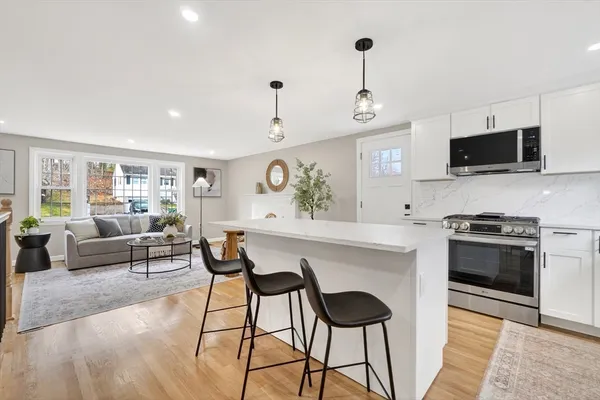 $839,900 | 241 Ridgewood Drive, Norwood, MA 02062