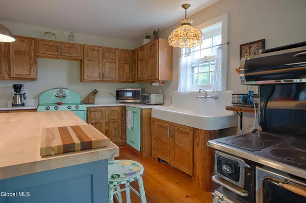 $975,000 | 380 Raymond Fish Road, Hartwick, NY 13348