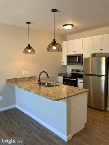 $1,425 | 376 East Main Street, Unit 106, New Holland, PA 17557