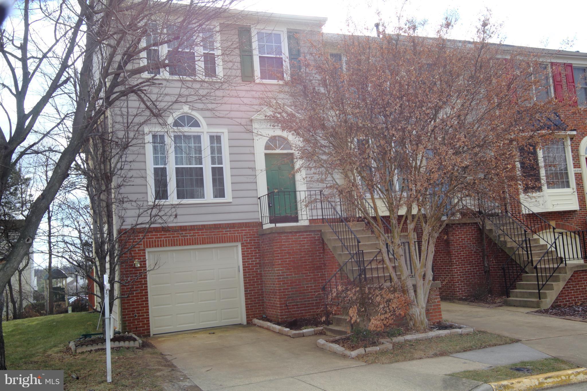46903 Rabbitrun Terrace Sterling, VA 20164 - Photo 1 of 30 Exterior (Front)