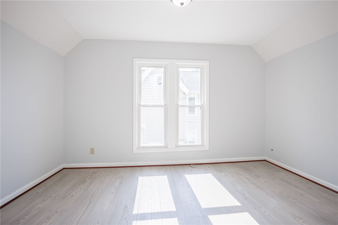 86 Grand Avenue Rochester, NY 14609 - Photo 23 of 37