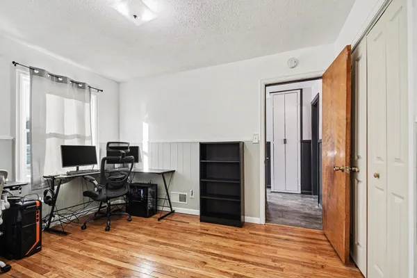 $249,000 | 1 Grand Avenue, Niles, MI 49120