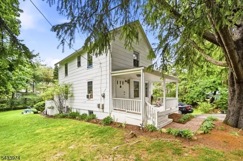 $505,000 | 10 Bodnar Street, Bernardsville, NJ 07924