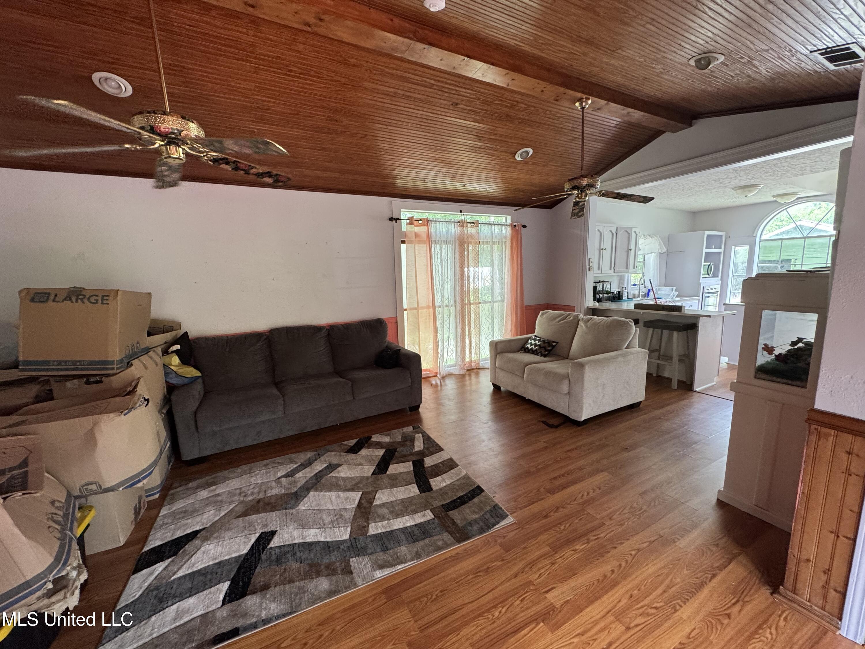 4700 2nd Street Moss Point, MS 39563 - Photo 5 of 9 IMG_7755