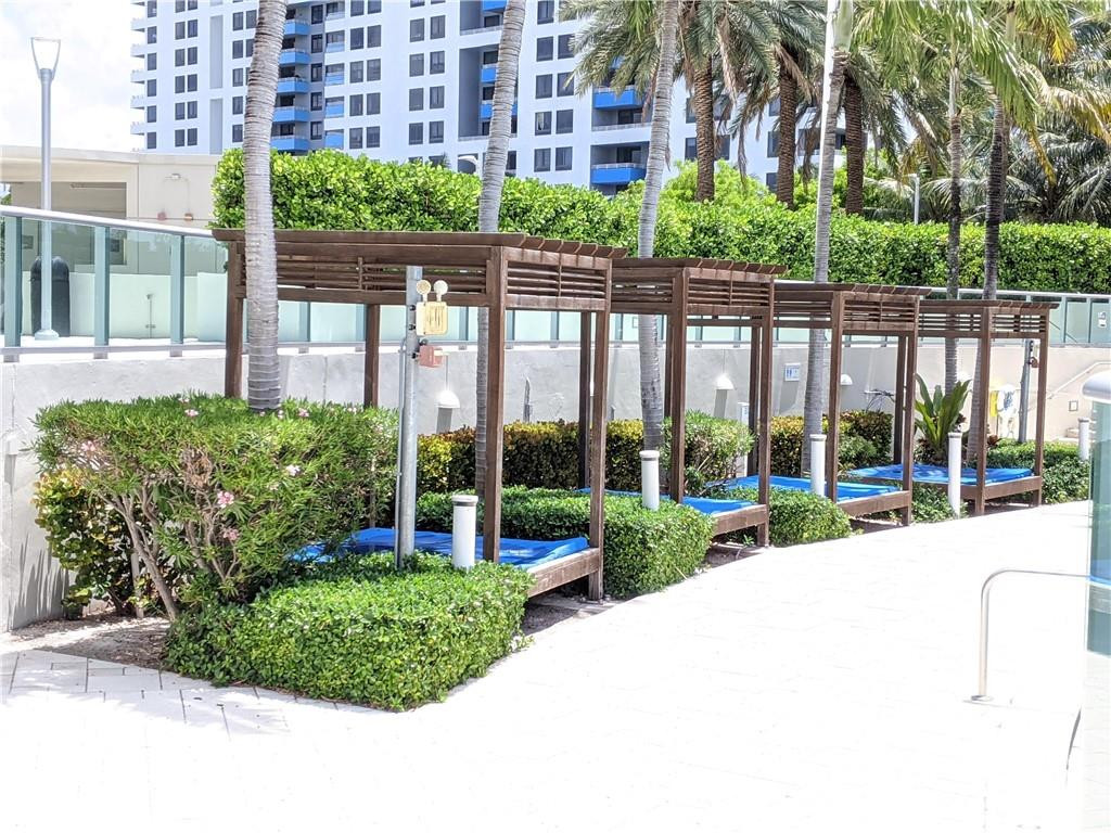1500 Bay Road, Unit 1146S Miami Beach, FL 33139 - Photo 9 of 14 Photo 9