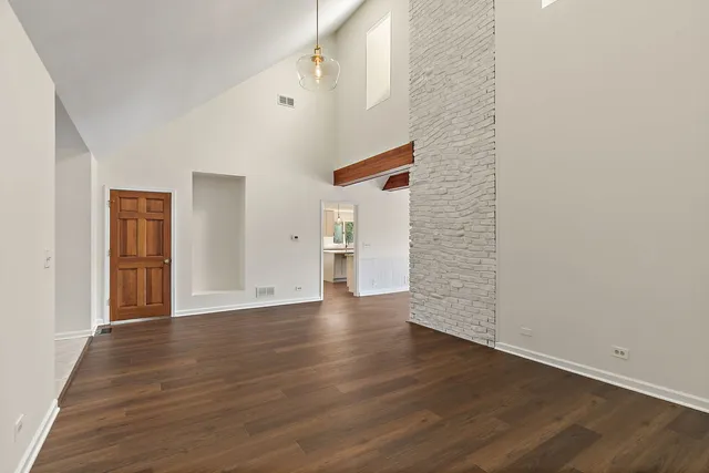 $749,000 | 1548 Wood Creek Trail, Bartlett, IL 60103