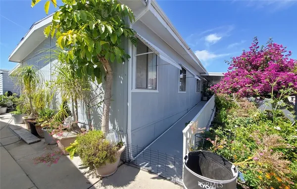 a house view with a outdoor space