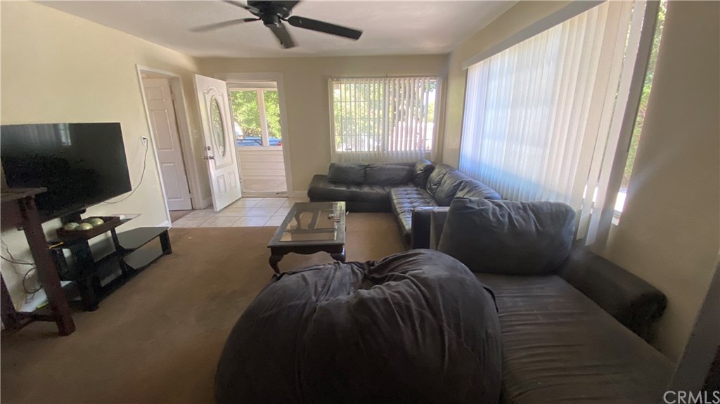 9272 Colorado Avenue Riverside, CA 92503 - Photo 22 of 35