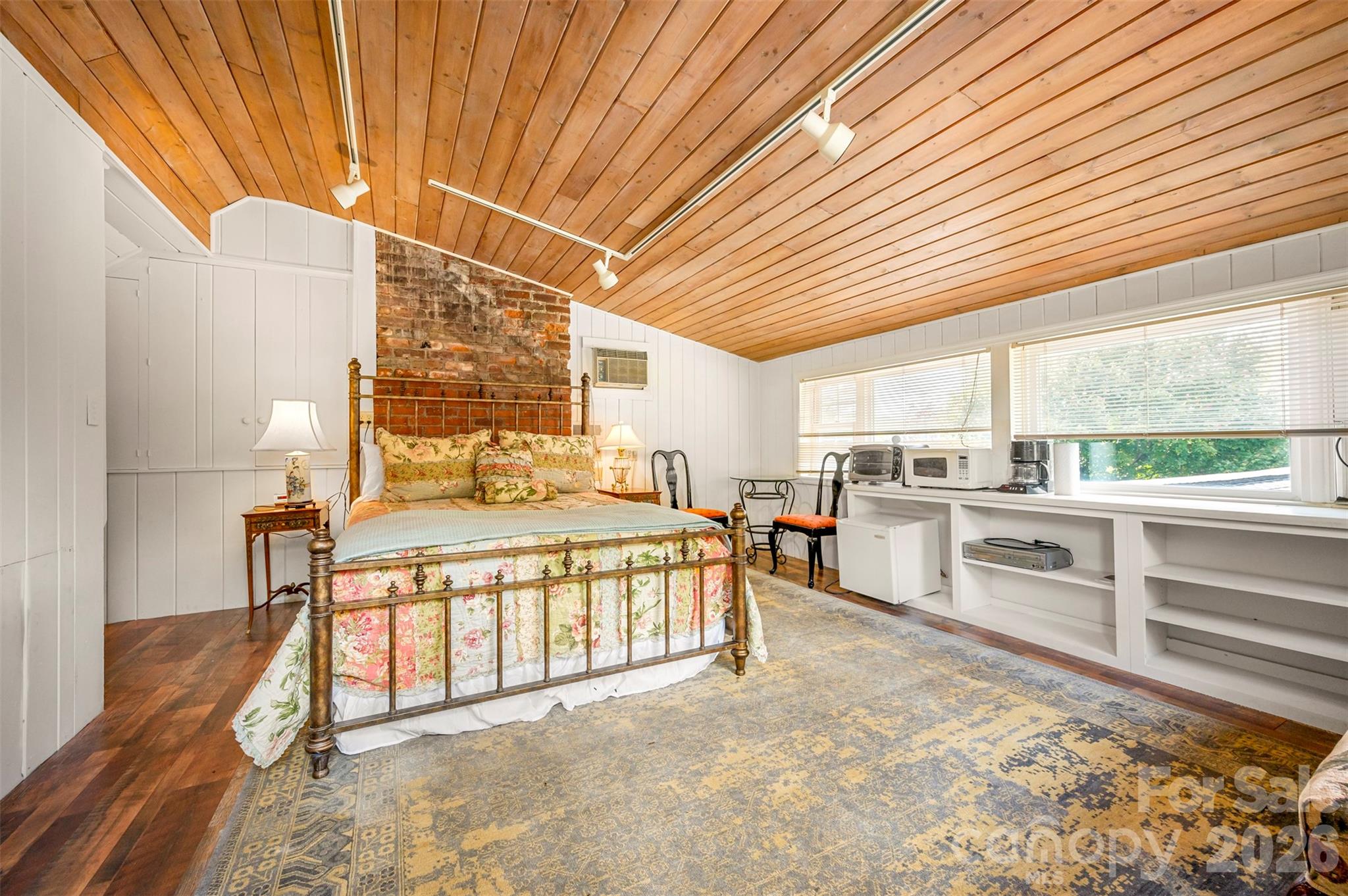 936 Golden Road Columbus, NC 28722 - Photo 21 of 38