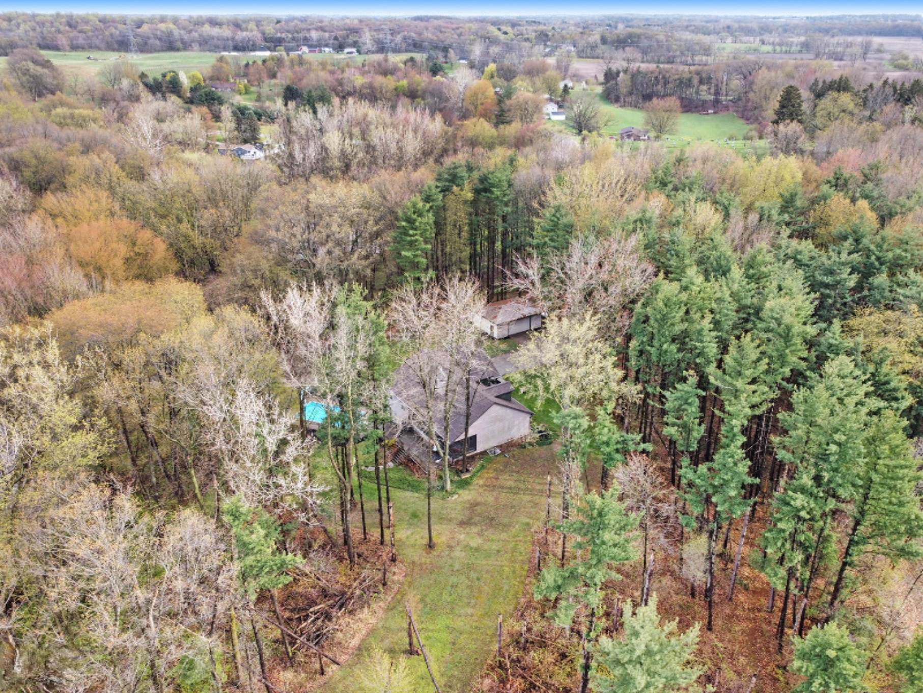 235 West Snow Road Baroda, MI 49101 - Photo 6 of 48 DJI_0854
