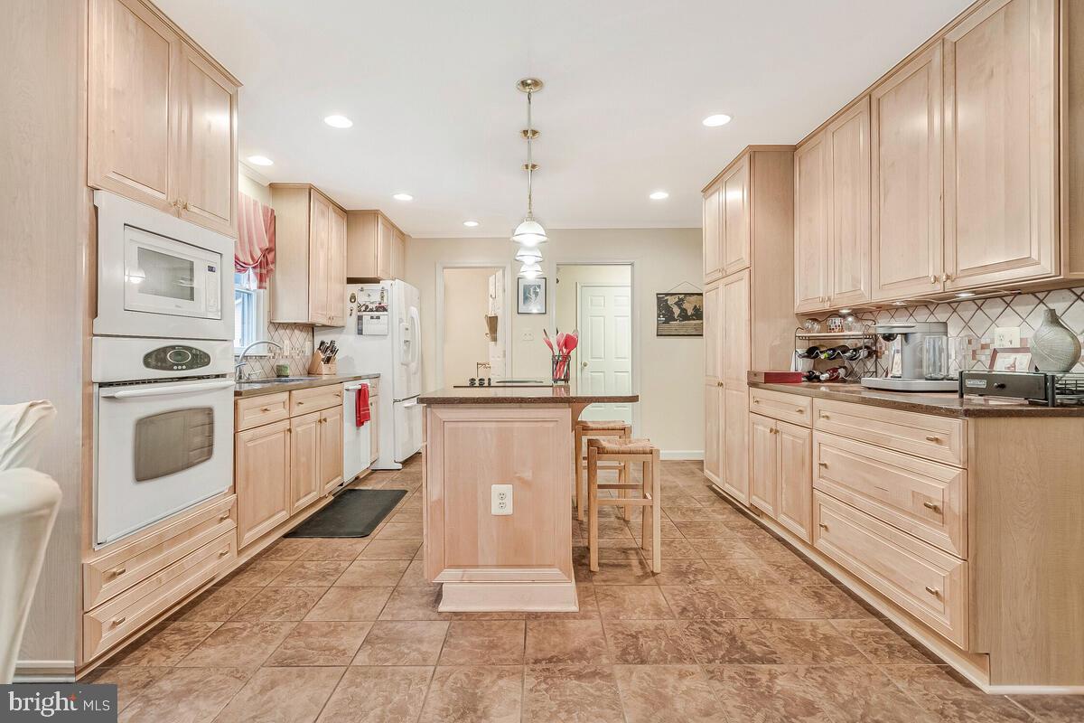 3897 Hunting Creek Road Huntingtown, MD 20639 - Photo 16 of 75