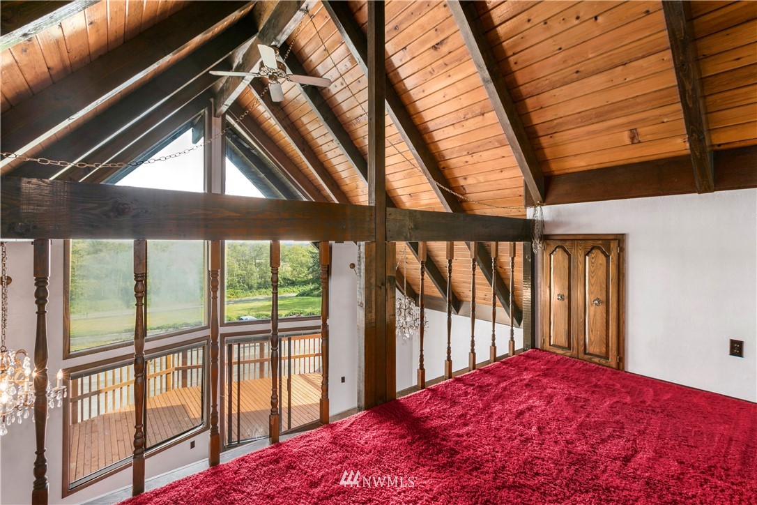 9541 Stein Road Custer, WA 98240 - Photo 17 of 25