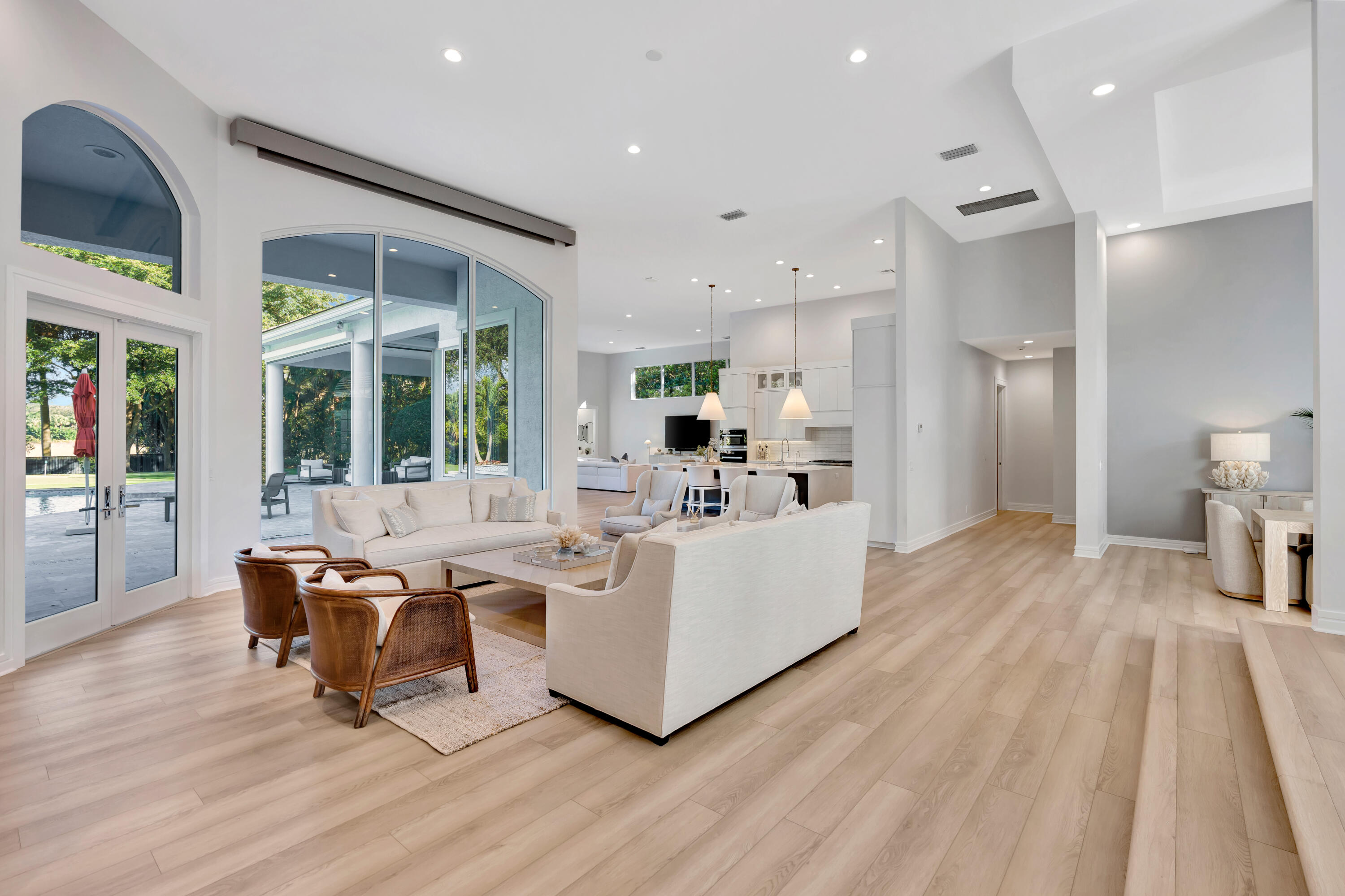 7801 Old Marsh Road Palm Beach Gardens, FL 33418 - Photo 20 of 58 Volume Ceilings
