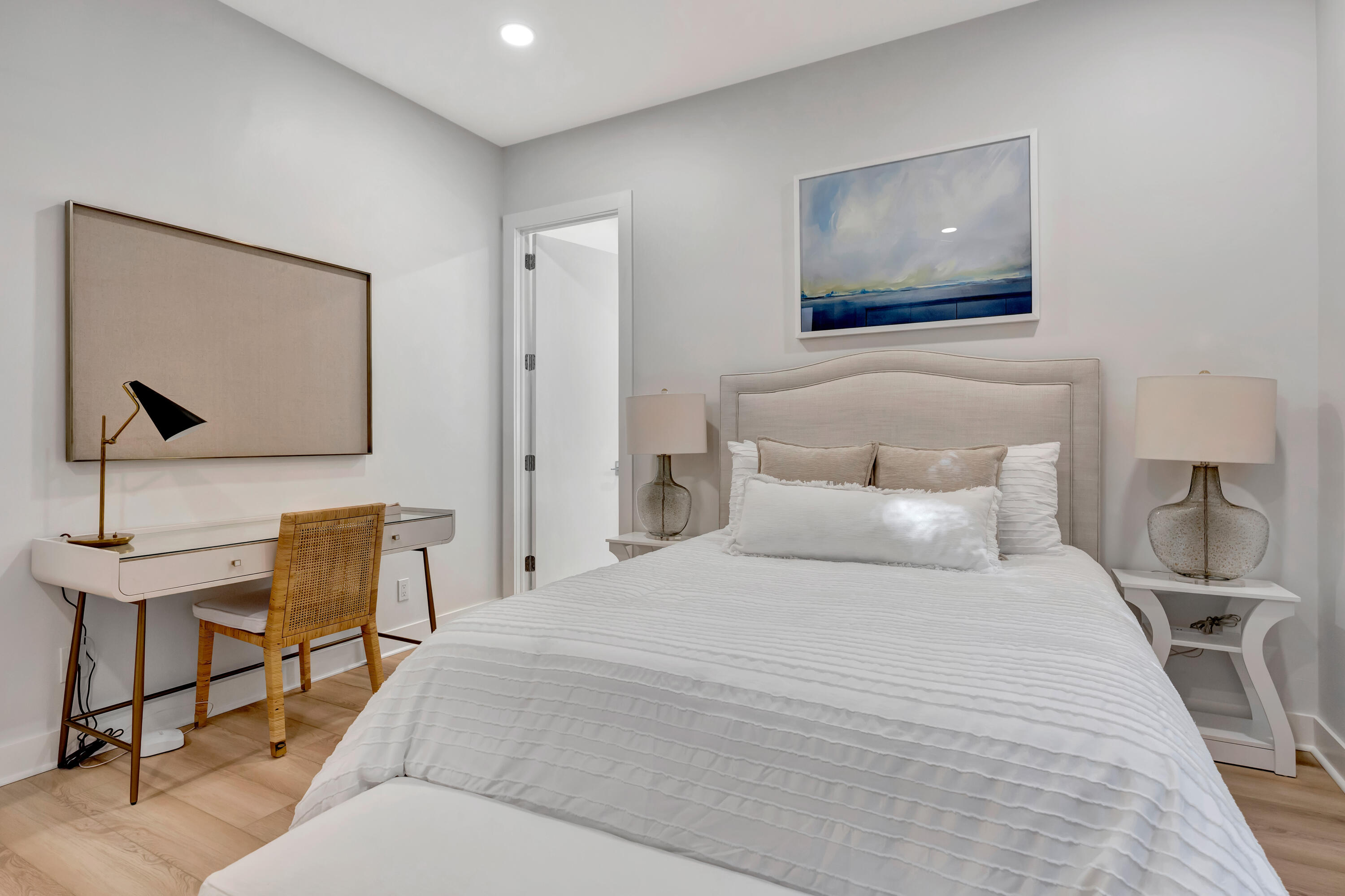 7801 Old Marsh Road Palm Beach Gardens, FL 33418 - Photo 31 of 58 Guest Suite 1