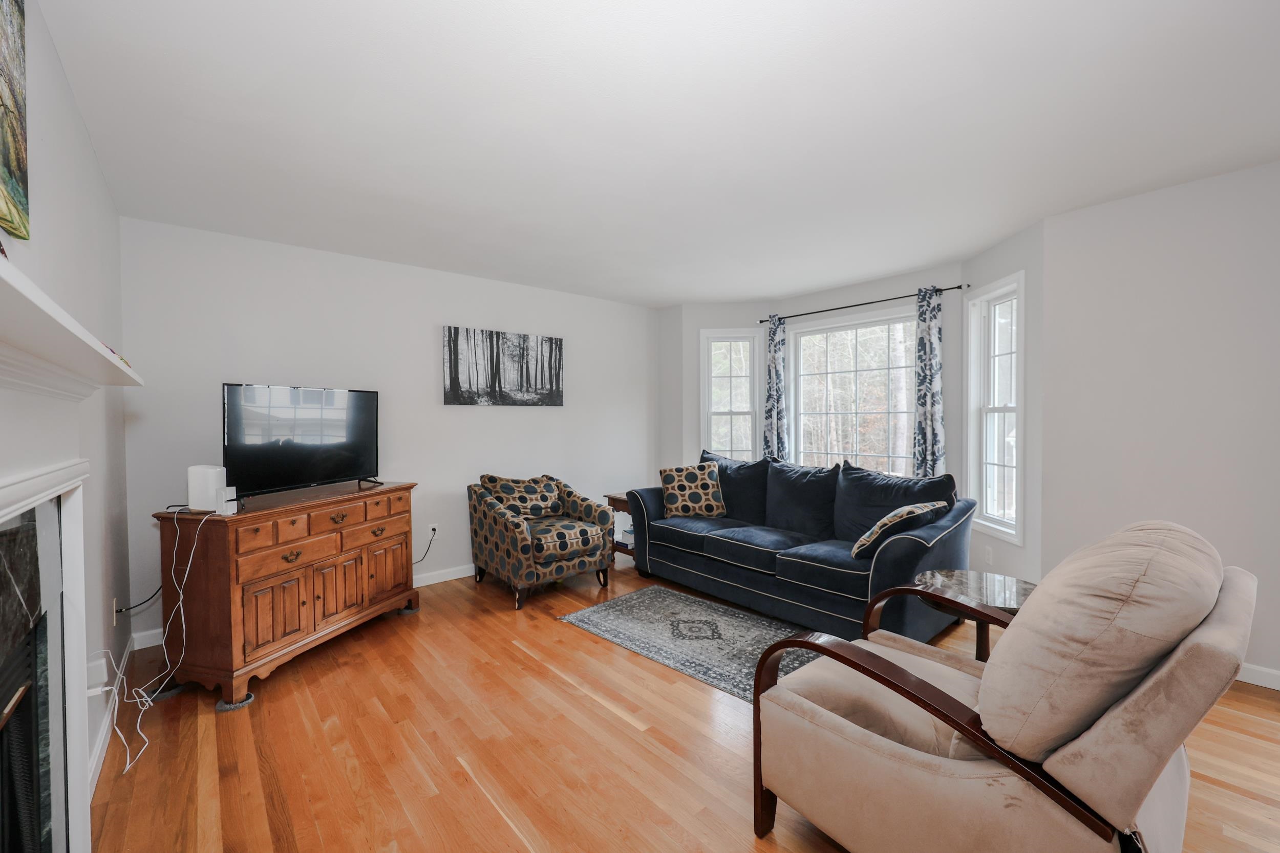 7 Mulberry Lane Amherst, NH 03031 - Photo 12 of 27