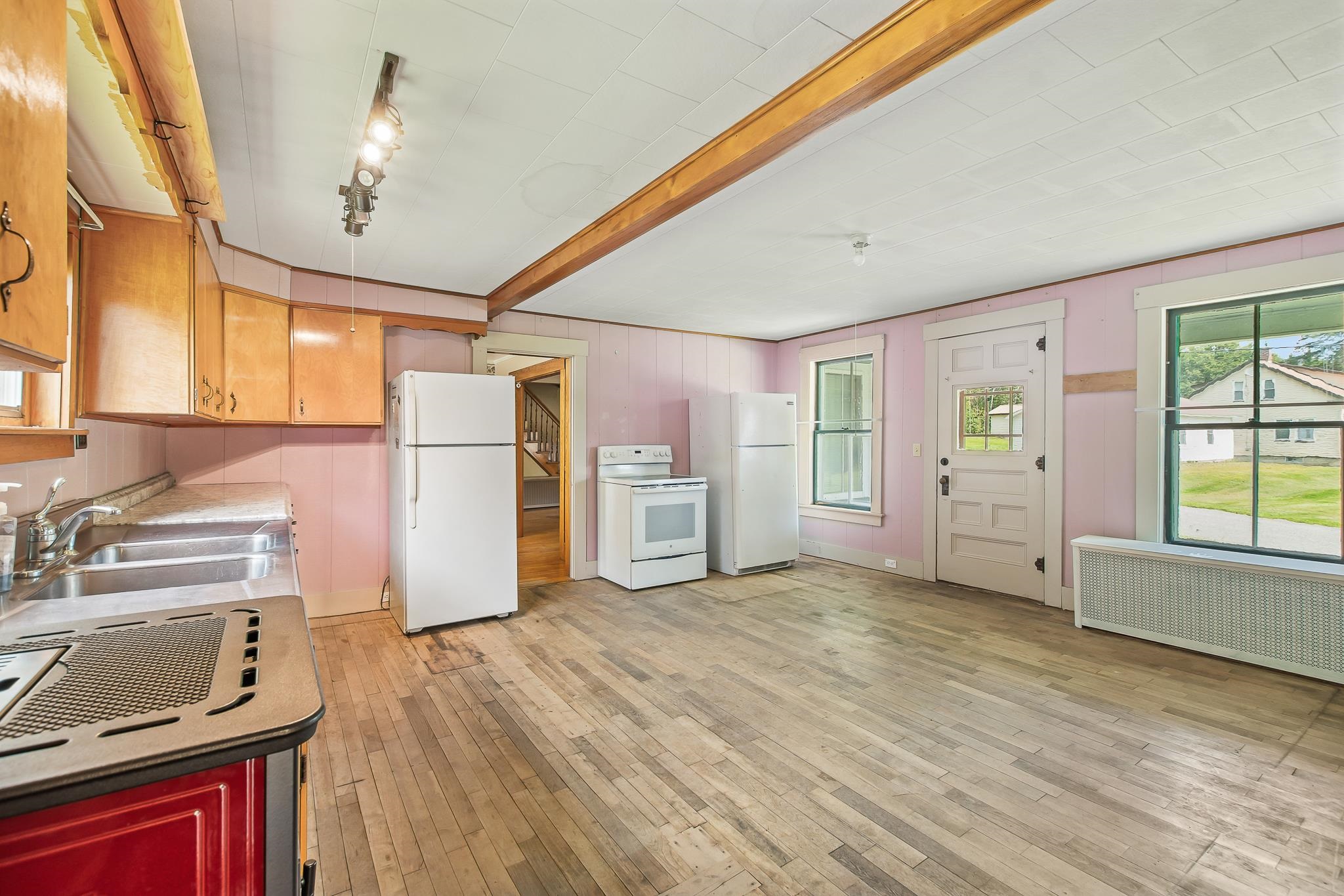 11 Dalton Road Pittsburg, NH 03592 - Photo 5 of 39