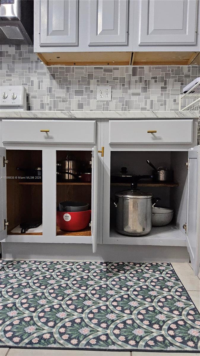 4201 Southwest 60th Place, Unit 2 South Miami, FL 33155 - Photo 6 of 14