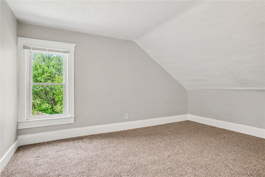 1897 Ridge Road Ontario, NY 14519 - Photo 15 of 31