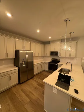 $2,500 | 13121 Brattice Loop, Unit A, Midlothian, VA 23114