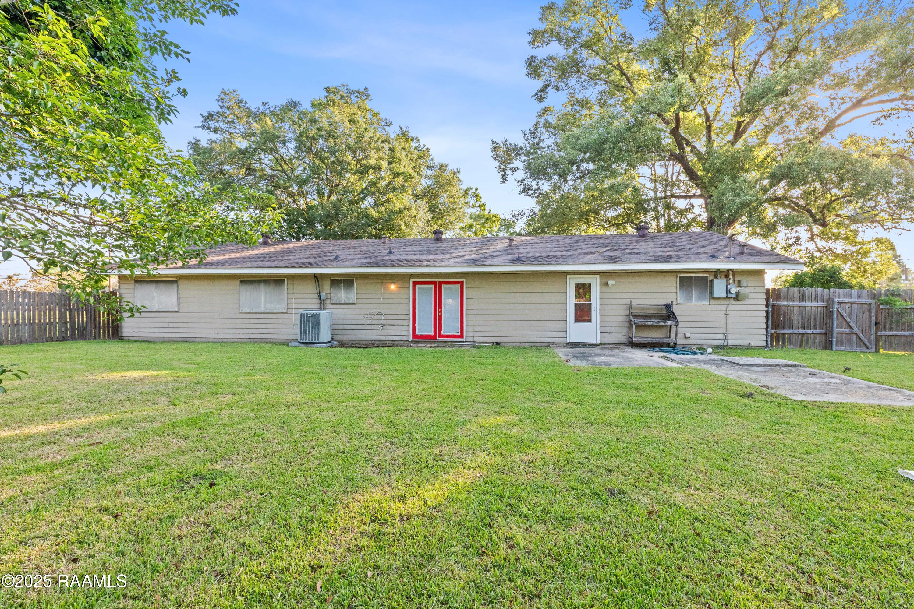 1208 Hugh Wallis Road South Lafayette, LA 70508 - Photo 24 of 28 1208SHughWallis-9
