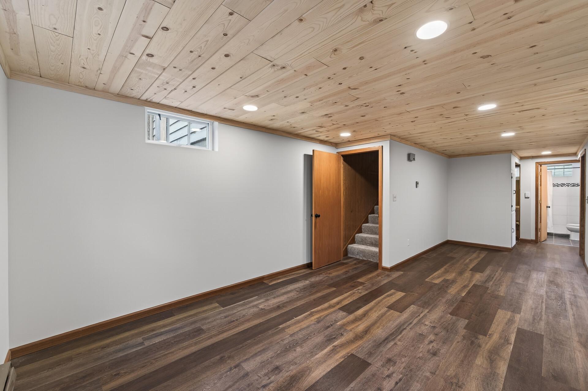 433 7th Street South Hudson, WI 54016 - Photo 16 of 32