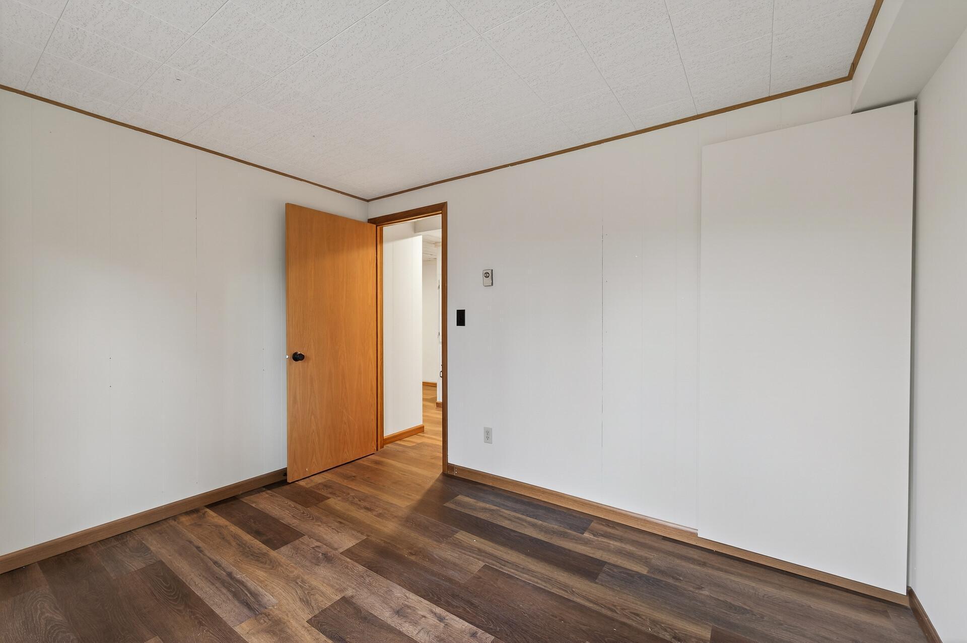 433 7th Street South Hudson, WI 54016 - Photo 25 of 32