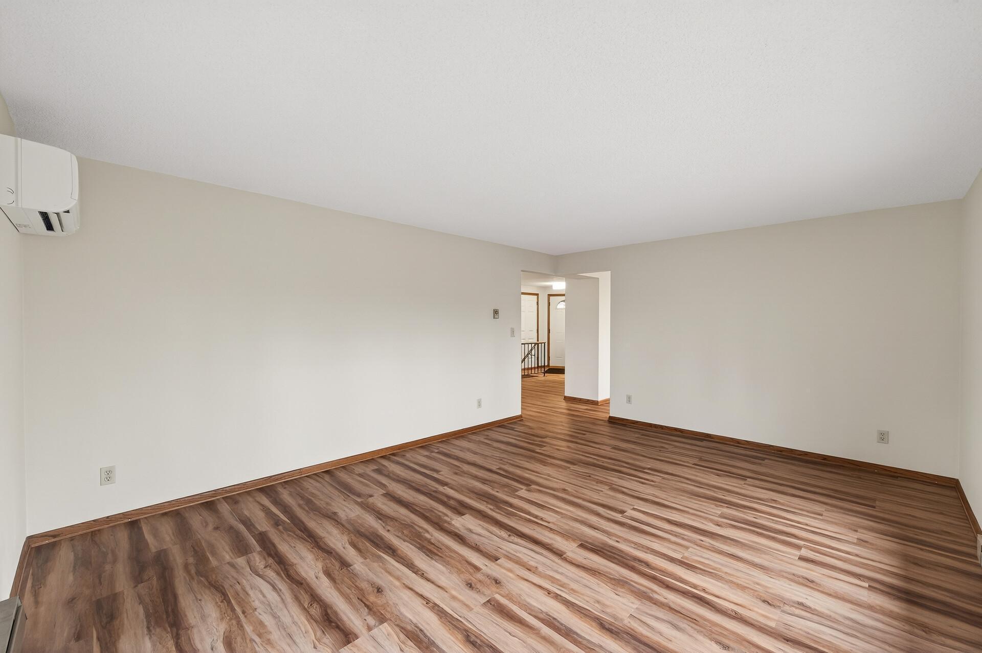 433 7th Street South Hudson, WI 54016 - Photo 9 of 32