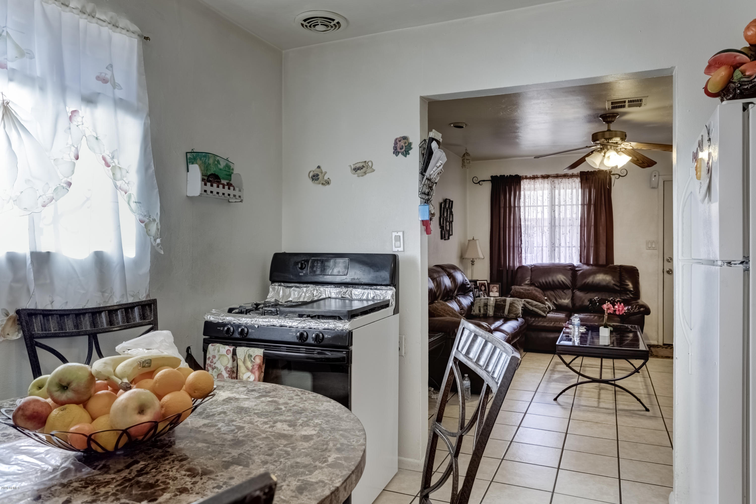 2943 East Granada Road Phoenix, AZ 85008 - Photo 5 of 60 2943 E Granada Rd Unit 2-8