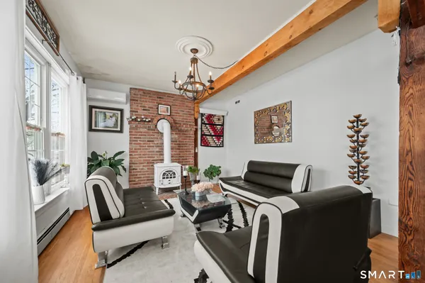 $685,000 | 278 Thompsonville Road, Suffield, CT 06078