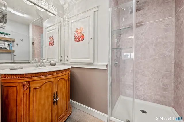 $700,000 | 278 Thompsonville Road, Suffield, CT 06078