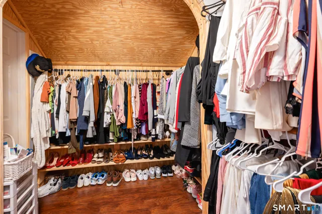 $700,000 | 278 Thompsonville Road, Suffield, CT 06078