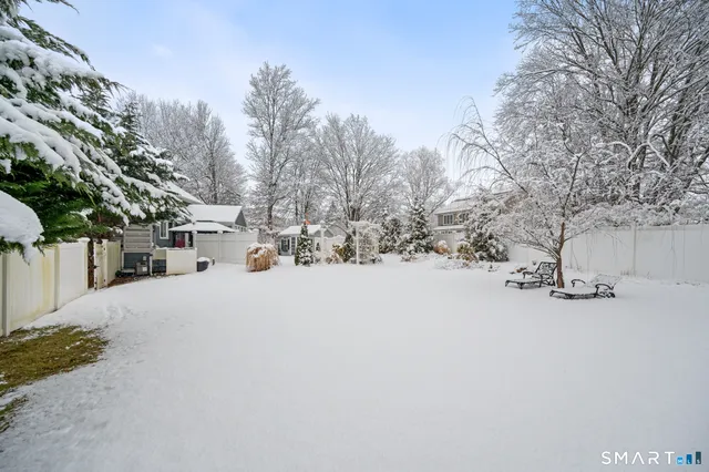 $700,000 | 278 Thompsonville Road, Suffield, CT 06078