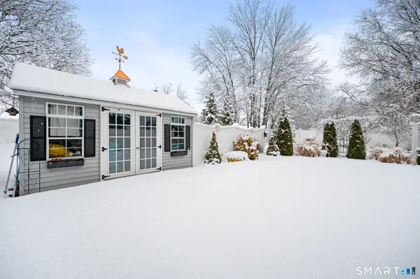 $685,000 | 278 Thompsonville Road, Suffield, CT 06078