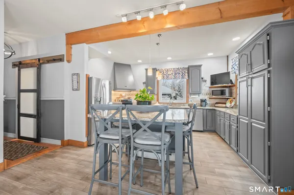 $685,000 | 278 Thompsonville Road, Suffield, CT 06078