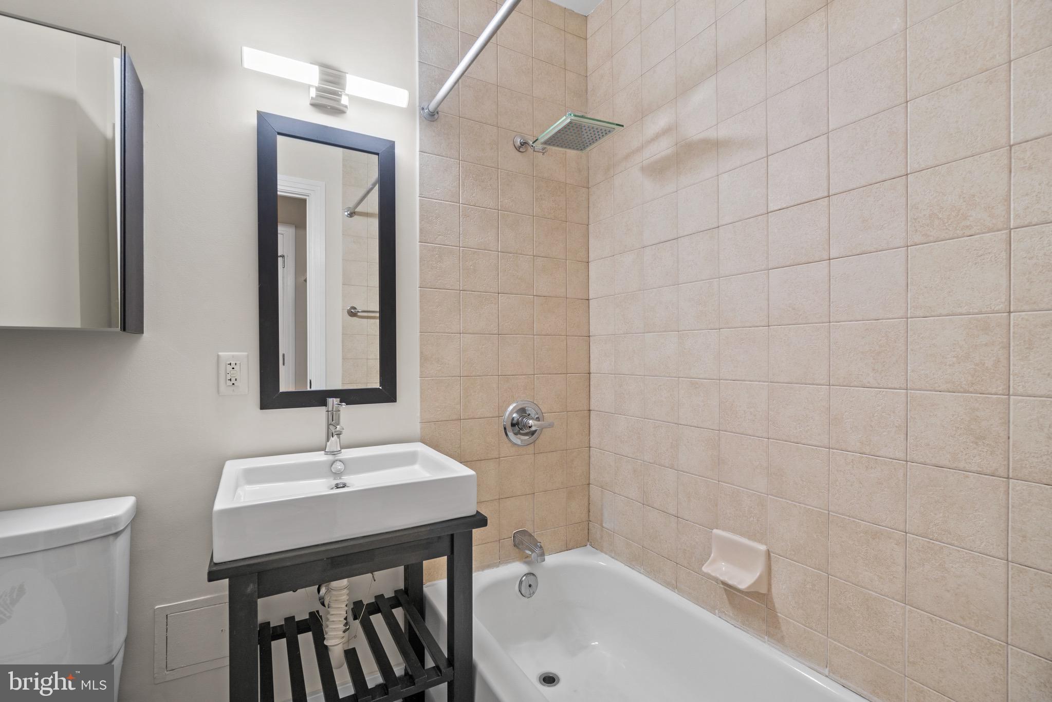 800 4th Street Southwest, Unit N805 Washington, DC 20024 - Photo 21 of 35