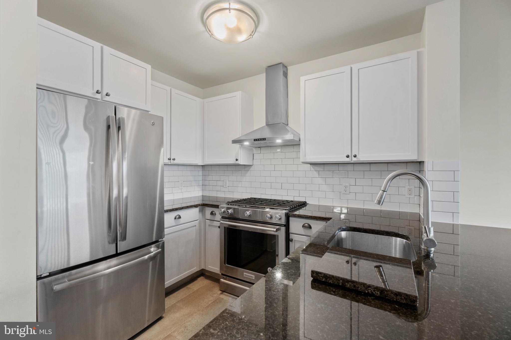 800 4th Street Southwest, Unit N805 Washington, DC 20024 - Photo 5 of 35
