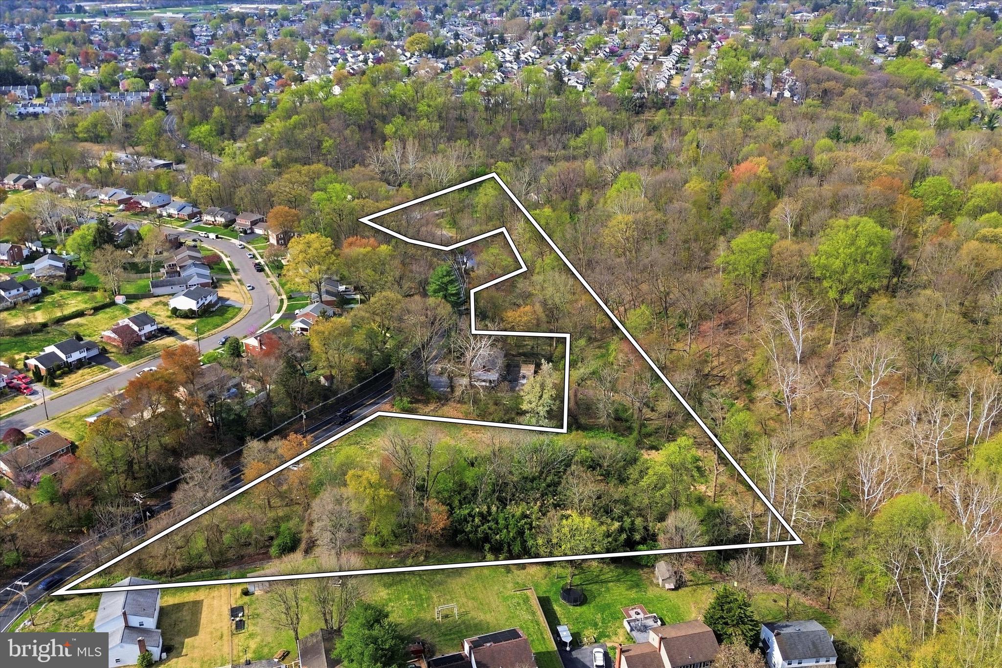 386 Dutton Mill Road Brookhaven, PA 19015 - Photo 11 of 20