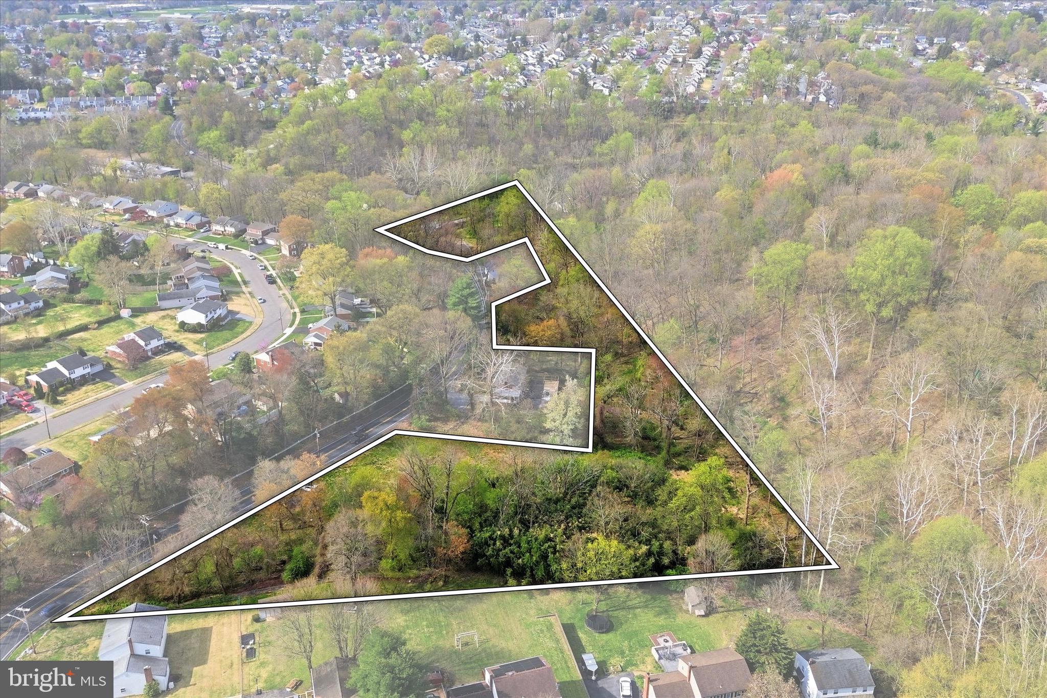 386 Dutton Mill Road Brookhaven, PA 19015 - Photo 12 of 20