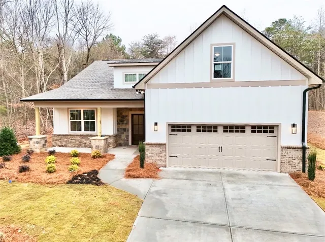 $467,900 | 106 Player Lane, Westminster, SC 29693