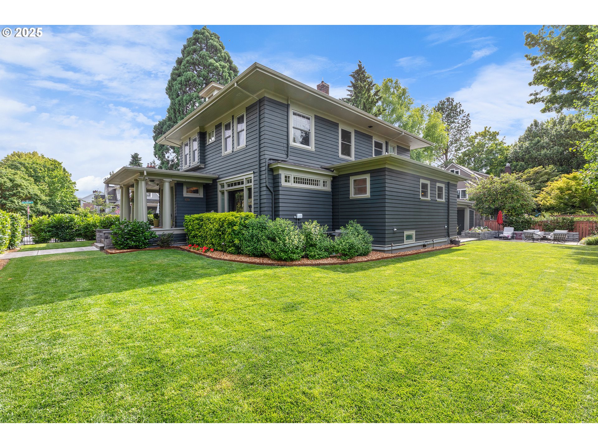 3103 Northeast 15th Avenue Portland, OR 97212 - Photo 2 of 48