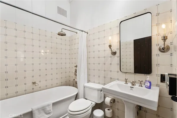 $24,950 | 125 St Ann's Drive, Laguna Beach, CA 92651