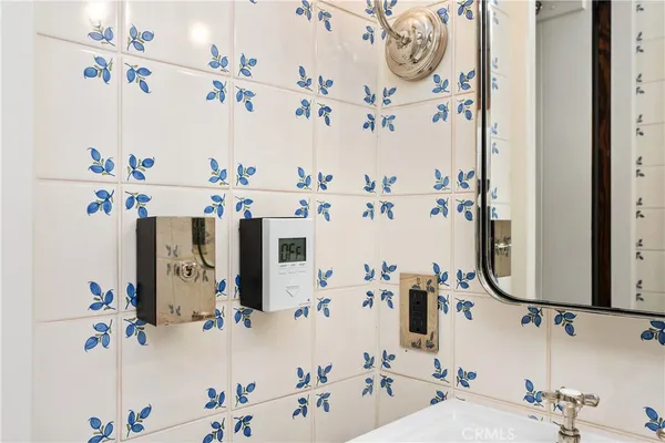 $24,950 | 125 St Ann's Drive, Laguna Beach, CA 92651