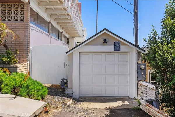 $24,950 | 125 St Ann's Drive, Laguna Beach, CA 92651