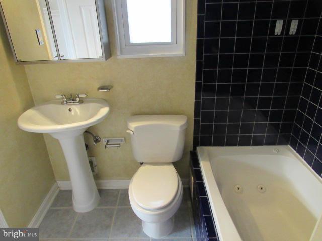12200 Kendall Street Silver Spring, MD 20902 - Photo 12 of 30 Full Bath First Floor