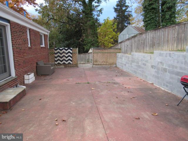 12200 Kendall Street Silver Spring, MD 20902 - Photo 25 of 30 Large Patio